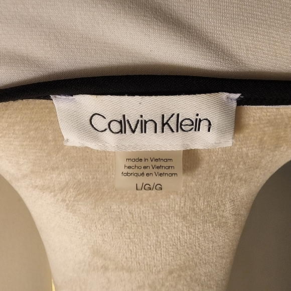 Calvin Klein Blouse top - Picture 5 of 6